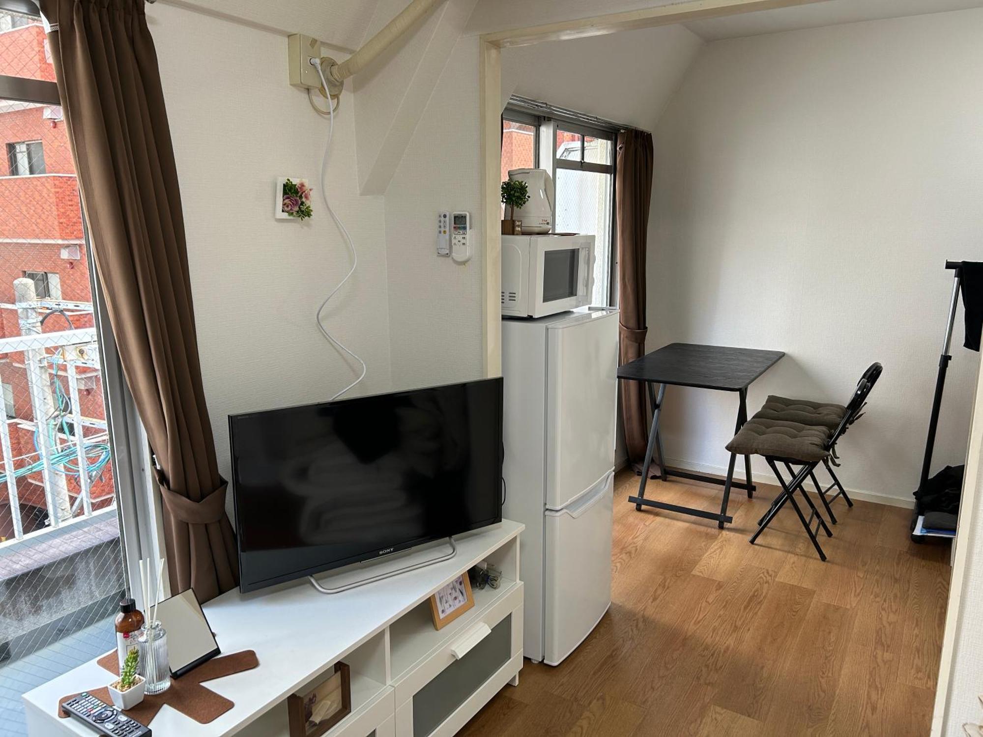 Guest House Zwell Hakata Ohori Park Fukuoka  Luaran gambar